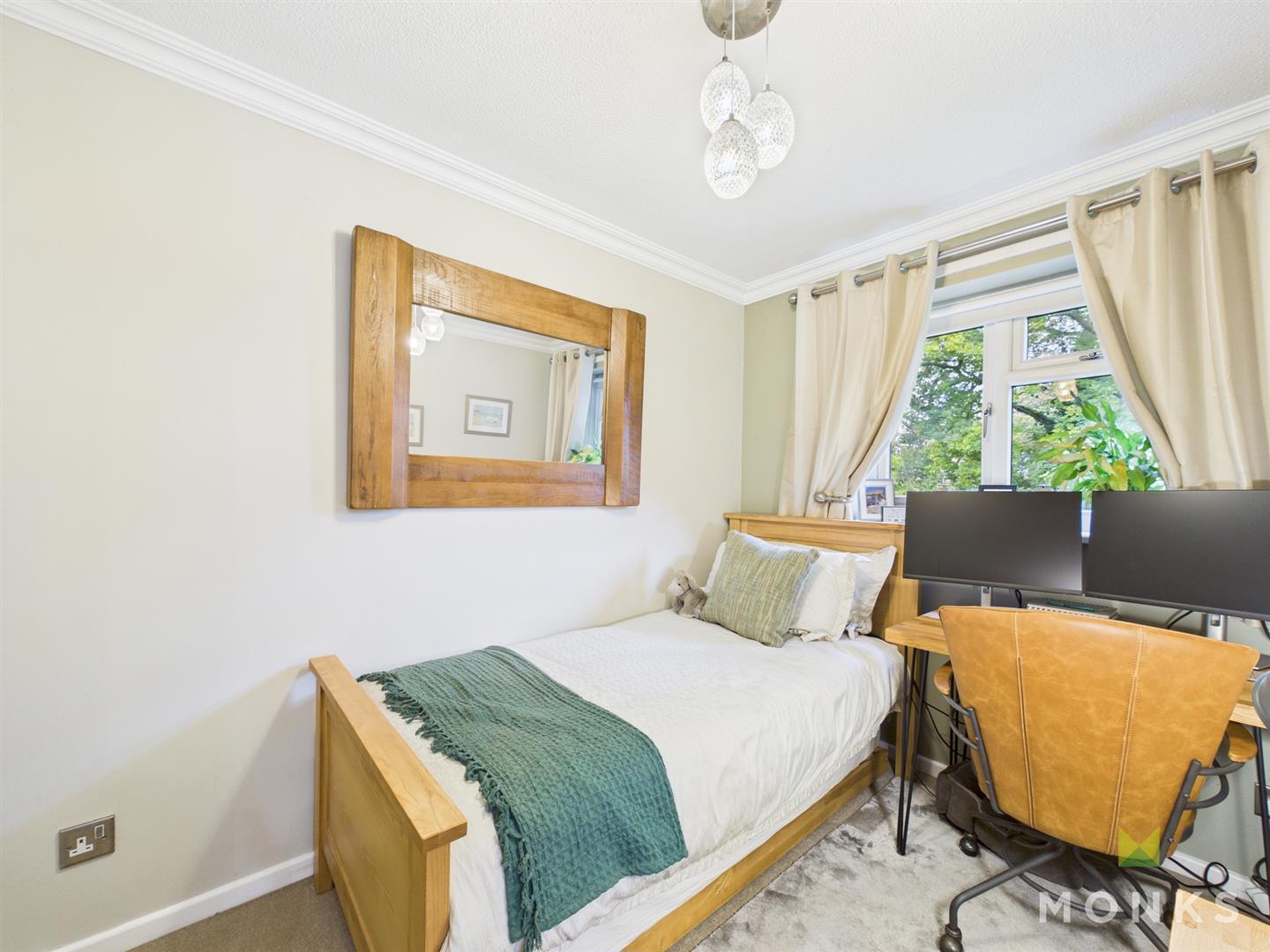 23 Orchard Drive, Oswestry, SY11 4LX For Sale 23 Orchard Drive, Oswestry, SY11 4LX For Sale